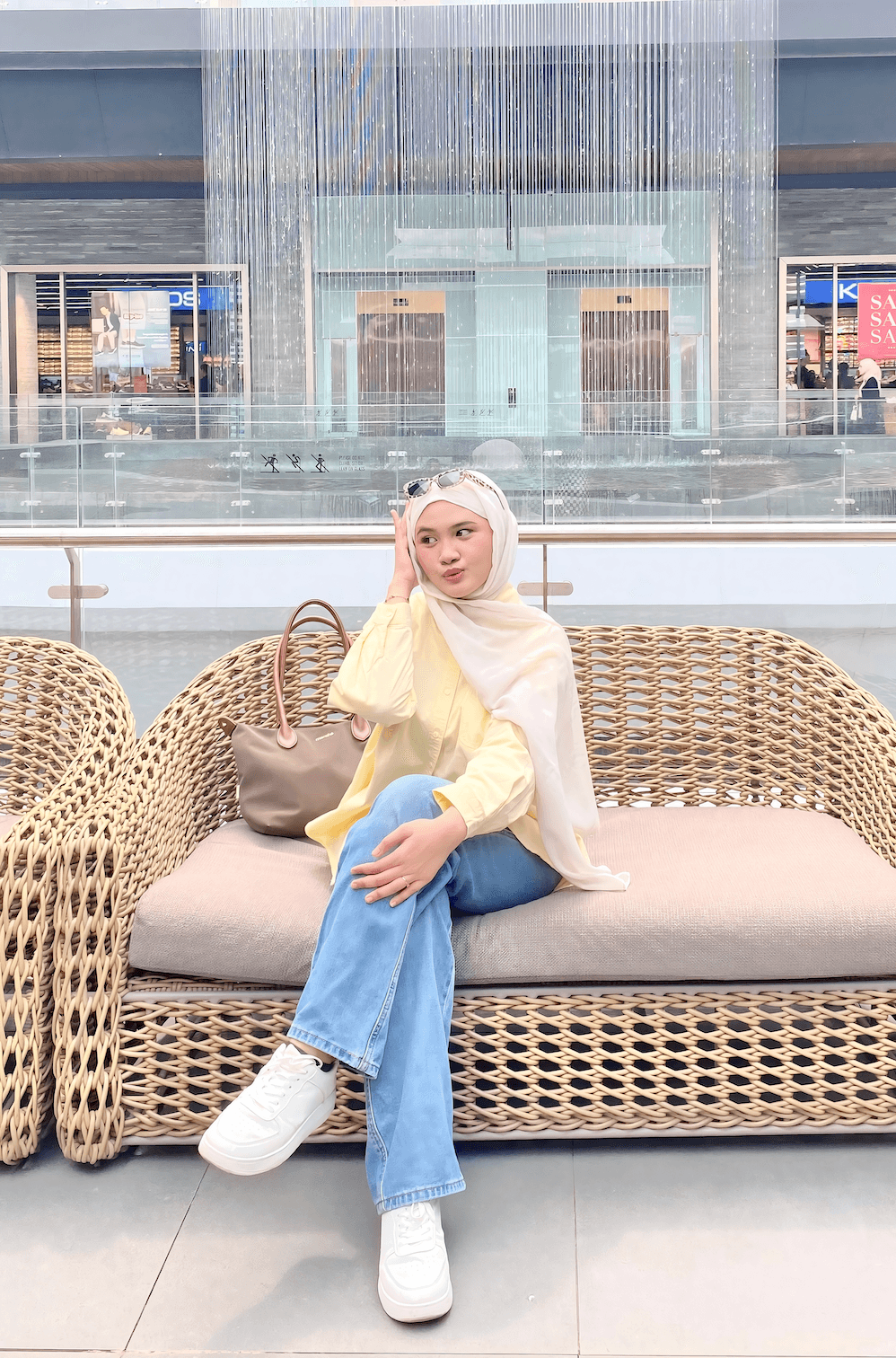 Ismi Maulidia Review Skincare dan Makeup Kulit Berminyak